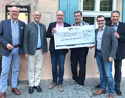 Freude-Fuer-Alle-Spendenuebergabe-Lions-Club-Zirndorf-Franconia-2019